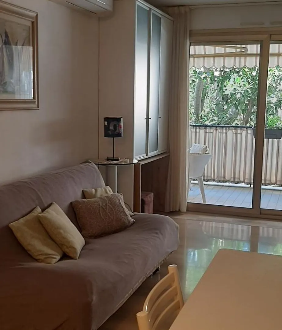 Le Golf Apartment Menton 0*,